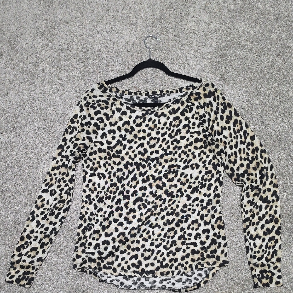 Express Leopard-Print Long Sleeve Top - Black and Cream